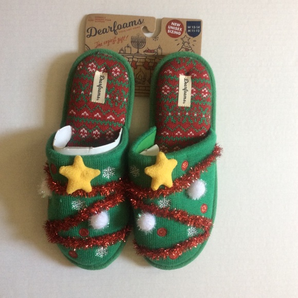 dearfoams Other - Dearfoams HOLIDAY SLIPPERS